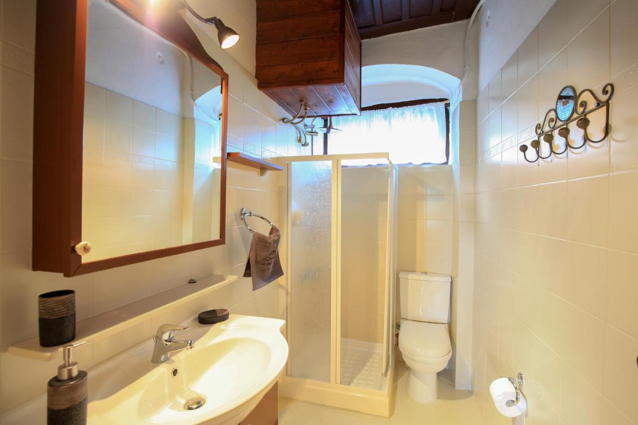 Dandy Villas Amfiklia - Pasithea - Stunning View - Fireplace - Parking 암피키아 외부 사진